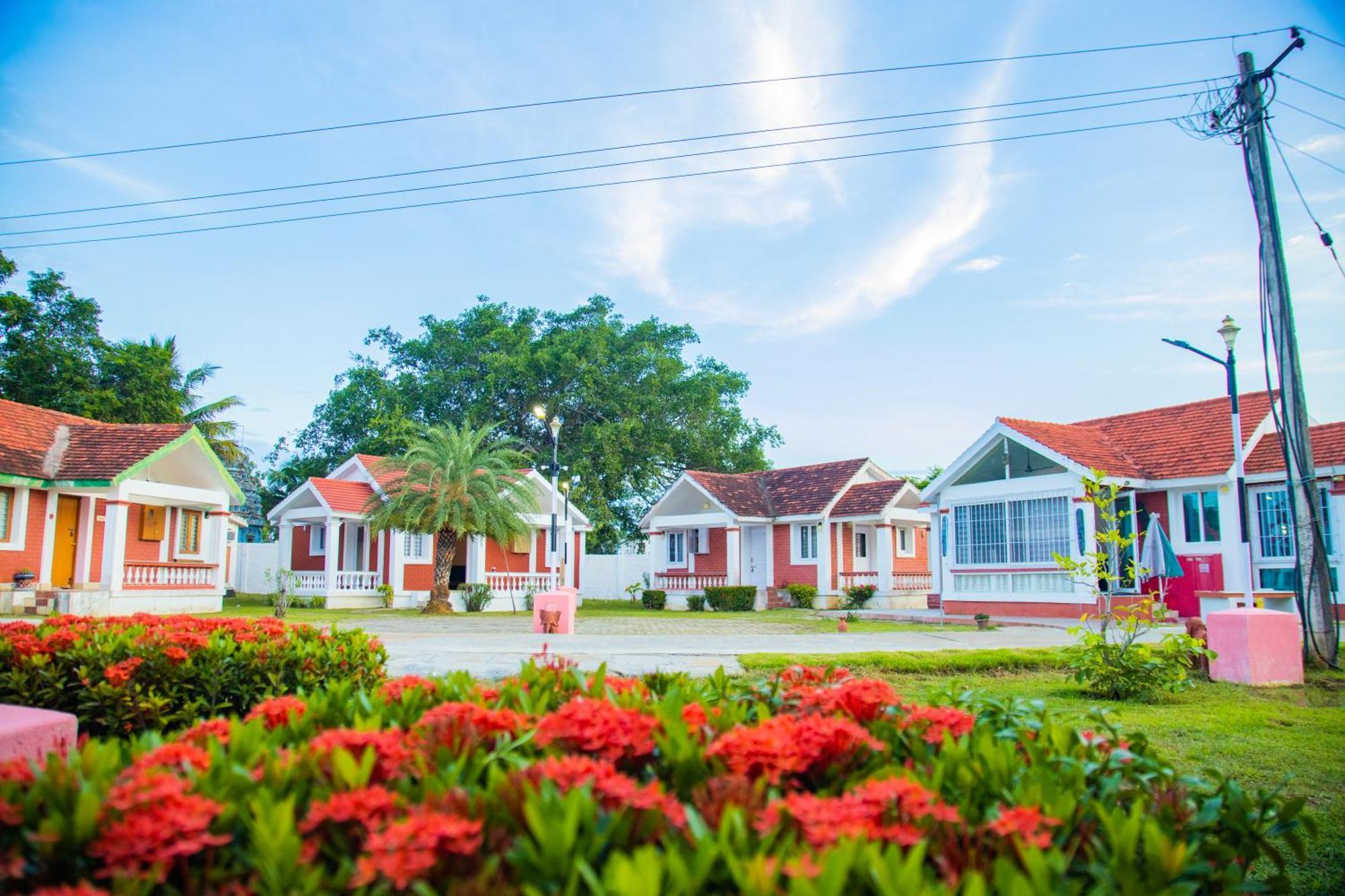 Mamalla Kudil Resort Mahabalipuram Exterior foto
